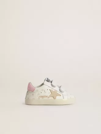 Baby School en napa con motivo de flores rosas y estrella de ante beige