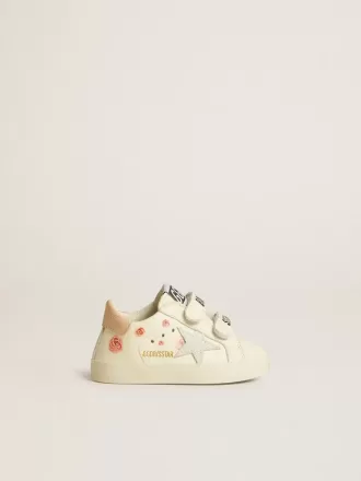 Baby School en piel napa con motivo de rosas rosas y estrella de ante blanco