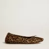 Bailarinas Amy en piel de potro con estampado de leopardo en color beige