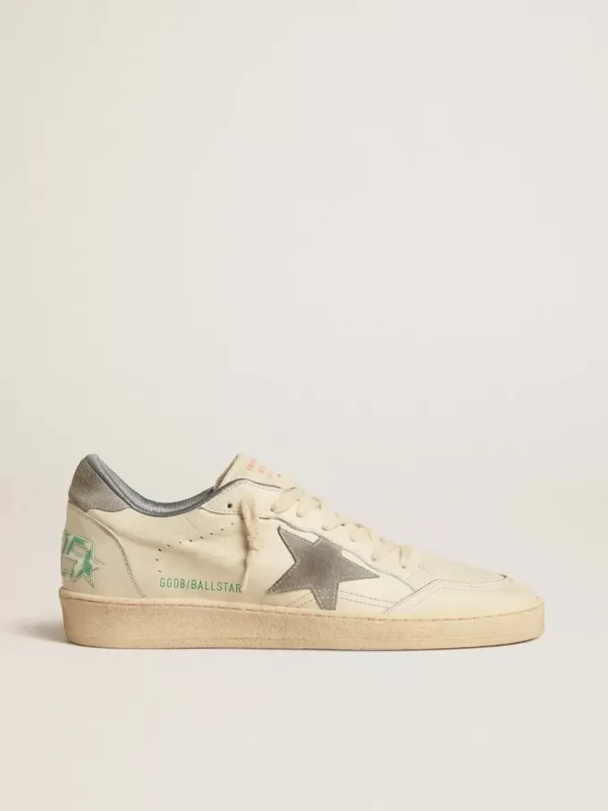 Ball Star en piel napa con estrella y lengüeta en el talón de ante gris Ball Star en piel napa con estrella y lengüeta en el talón de ante gris