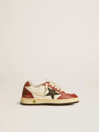 Ball Star Junior en napa con estrella negra e inserciones de cuero rojo