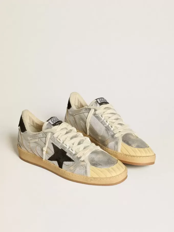 Ball Star LAB en piel plateada con estrella y lengüeta del talón en ante negro Ball Star LAB en piel plateada con estrella y lengüeta del talón en ante negro
