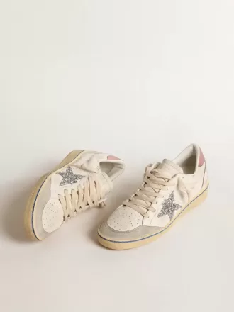 Ball Star LTD con estrella brillante y lengüeta de ante rosa en el talón