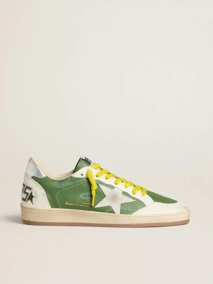 Ball Star LTD en piel napa verde con estrella de ante blanco y lengüeta del talón en piel plateada metalizada Ball Star LTD en piel napa verde con estrella de ante blanco y lengüeta del talón en piel plateada metalizada