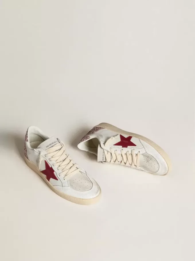 Ball Star LTD para mujer con estrella de cuero rojo y lengüeta del talón con purpurina rosa Ball Star LTD para mujer con estrella de cuero rojo y lengüeta del talón con purpurina rosa