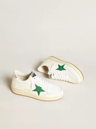 Ball Star para hombre con estrella de cuero verde y lengüeta metálica en el talón Ball Star para hombre con estrella de cuero verde y lengüeta metálica en el talón