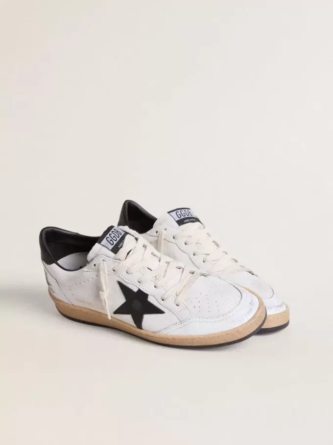 Ball Star para hombre en napa blanca con estrella negra Ball Star para hombre en napa blanca con estrella negra