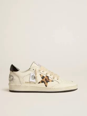 Ball Star para mujer con estrella con estampado de leopardo adornada con cristal Swarovski Ball Star para mujer con estrella con estampado de leopardo adornada con cristal Swarovski