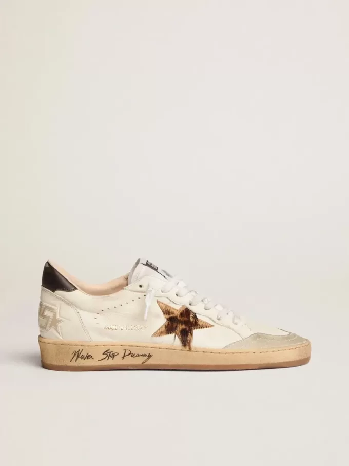 Ball Star para mujer con estrella de piel de potro con estampado de leopardo y lengüeta negra en el talón Ball Star para mujer con estrella de piel de potro con estampado de leopardo y lengüeta negra en el talón