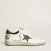 Ball Star para mujer en piel napa blanca con estrella y lengüeta en el talón en piel verde Ball Star para mujer en piel napa blanca con estrella y lengüeta en el talón en piel verde