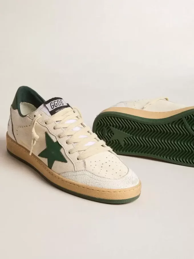 Ball Star Wishes para hombre en piel napa blanca con estrella y lengüeta en el talón en piel verde Ball Star Wishes para hombre en piel napa blanca con estrella y lengüeta en el talón en piel verde