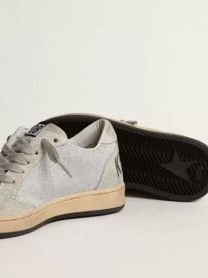 Ball Star Young en glitter con inserciones de ante gris hielo Ball Star Young en glitter con inserciones de ante gris hielo