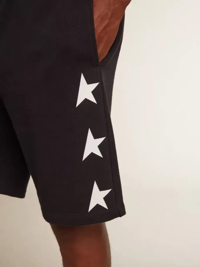 Bermudas negras para hombre con estrellas blancas Bermudas negras para hombre con estrellas blancas