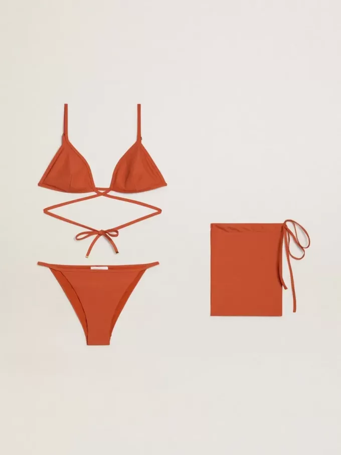 Bikini de mujer en jersey acanalado rojo ladrillo con cordones y detalles dorados