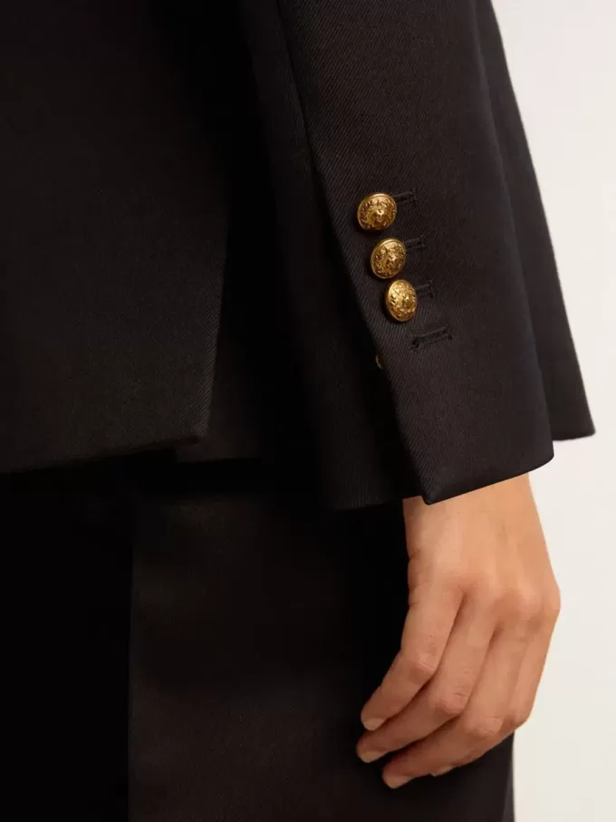 Blazer azul oscuro de doble botonadura para mujer Blazer azul oscuro de doble botonadura para mujer