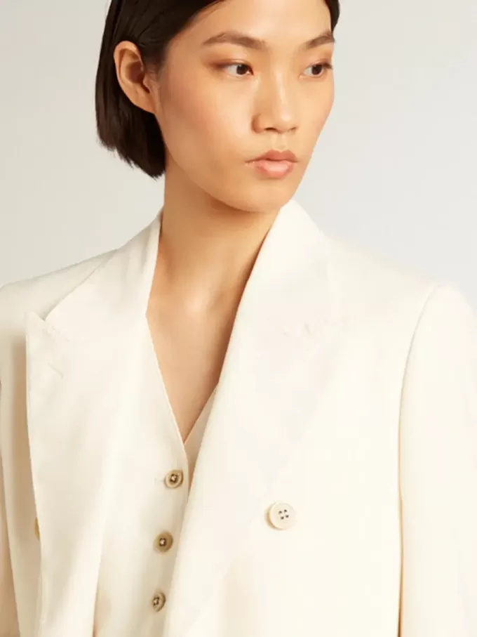 Blazer blanco envejecido de doble botonadura para mujer Blazer blanco envejecido de doble botonadura para mujer