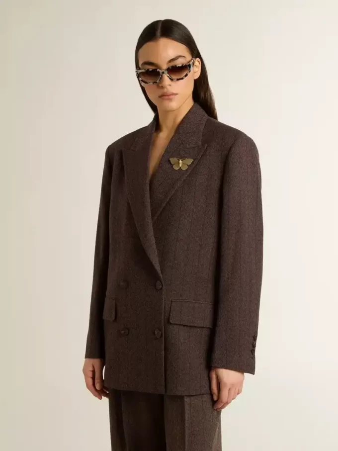 Blazer de doble botonadura para mujer en lana marrón oscuro con diseño de rayas finas Blazer de doble botonadura para mujer en lana marrón oscuro con diseño de rayas finas