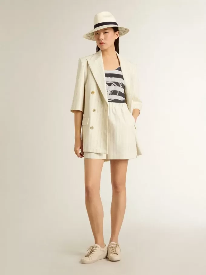 Blazer de mujer en mezcla de lana a rayas blancas y grises con mangas cortas. Blazer de mujer en mezcla de lana a rayas blancas y grises con mangas cortas.