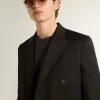 Blazer negro de doble botonadura para hombre con cierre de botones Blazer negro de doble botonadura para hombre con cierre de botones