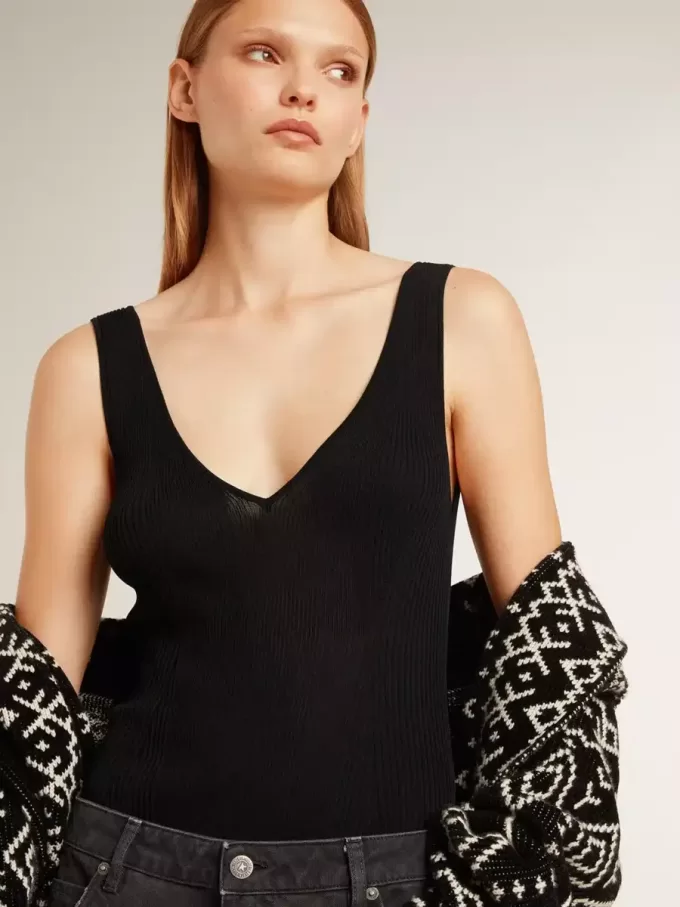 Body negro con cuello en V para mujer Body negro con cuello en V para mujer