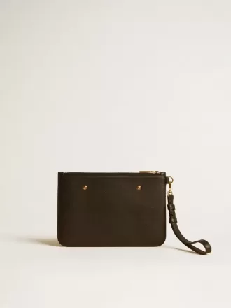 Bolsa de cuero negro con logotipo en relieve