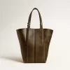 Bolso 24/7 North South en piel envejecida negra con asas ajustables