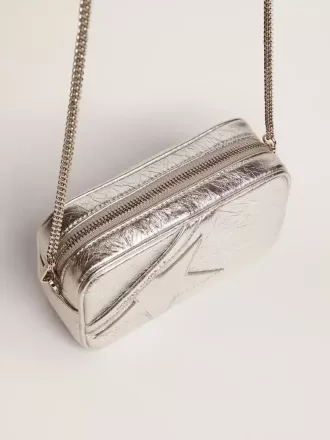 Bolso Mini Star para mujer en piel laminada plateada con estrella tono sobre tono