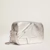 Bolso Mini Star para mujer en piel laminada plateada con estrella tono sobre tono