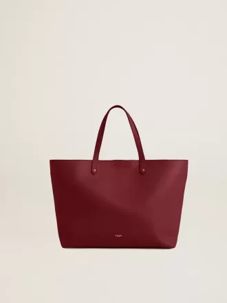 Bolso Pasadena en color burdeos, de piel lisa con logotipo dorado