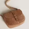 Bolso Sally mediano en ante color ceniza con hebilla y correa para el hombro en contraste Bolso Sally mediano en ante color ceniza con hebilla y correa para el hombro en contraste