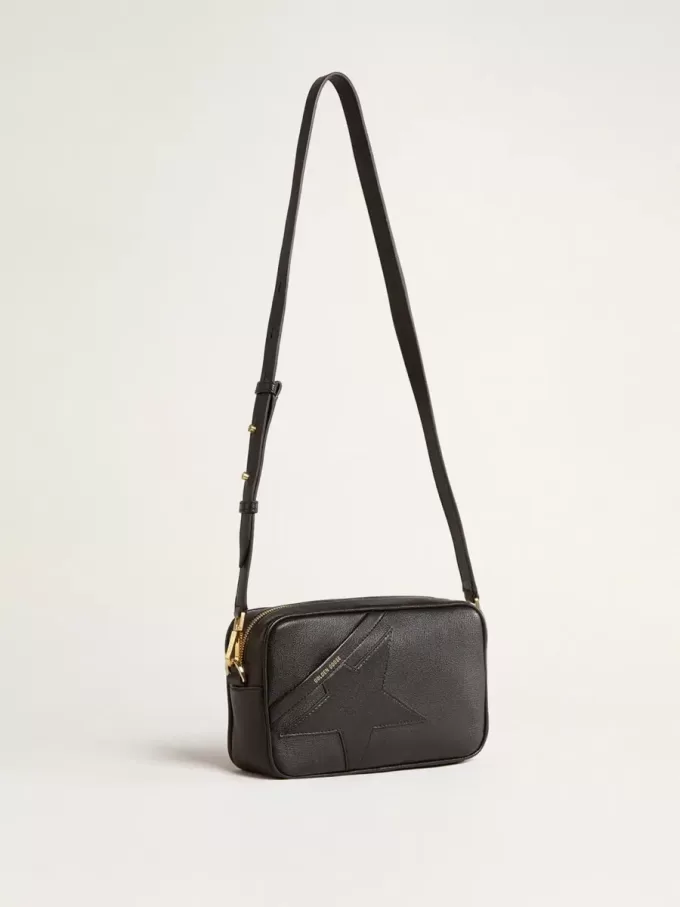 Bolso Star en piel negra con estrella tono sobre tono
