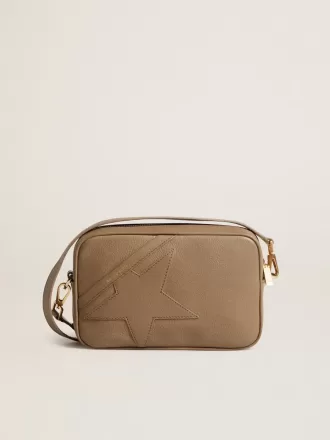 Bolso Star en piel verde salvia con estrella tono sobre tono