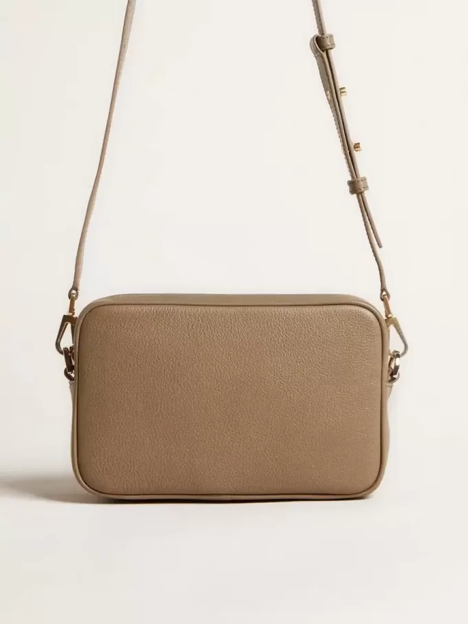 Bolso Star en piel verde salvia con estrella tono sobre tono Bolso Star en piel verde salvia con estrella tono sobre tono