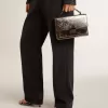 Bolso Venezia en piel metalizada gris antracita con detalles en negro Bolso Venezia en piel metalizada gris antracita con detalles en negro