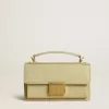 Bolso Venezia pequeño en piel con estampado de pitón verde claro y detalles dorados Bolso Venezia pequeño en piel con estampado de pitón verde claro y detalles dorados