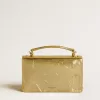 Bolso Venezia pequeño en piel metalizada dorada con detalles dorados. Bolso Venezia pequeño en piel metalizada dorada con detalles dorados.
