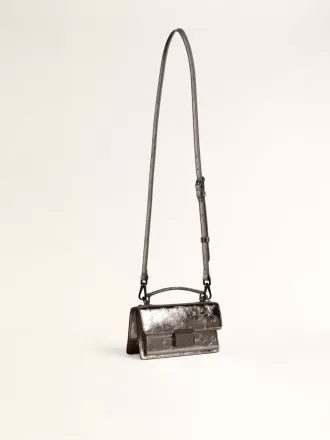 Bolso Venezia pequeño en piel metalizada gris antracita con detalles en negro