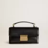 Bolso Venezia pequeño en piel negra con detalles dorados Bolso Venezia pequeño en piel negra con detalles dorados