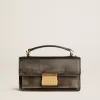 Bolso Venezia pequeño en piel negra desgastada con detalles dorados. Bolso Venezia pequeño en piel negra desgastada con detalles dorados.