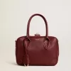 Bolso Vita en piel burdeos con detalles dorados Bolso Vita en piel burdeos con detalles dorados