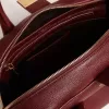 Bolso Vita en piel burdeos con detalles dorados Bolso Vita en piel burdeos con detalles dorados
