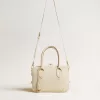 Bolso Vita en piel color mantequilla con detalles dorados Bolso Vita en piel color mantequilla con detalles dorados