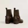 Botas Debbie bajas en piel marrón oscuro con hebilla extraíble Botas Debbie bajas en piel marrón oscuro con hebilla extraíble