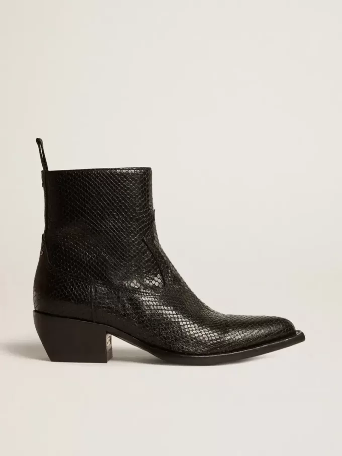 Botas Debbie bajas en piel negra con estampado de serpiente Botas Debbie bajas en piel negra con estampado de serpiente