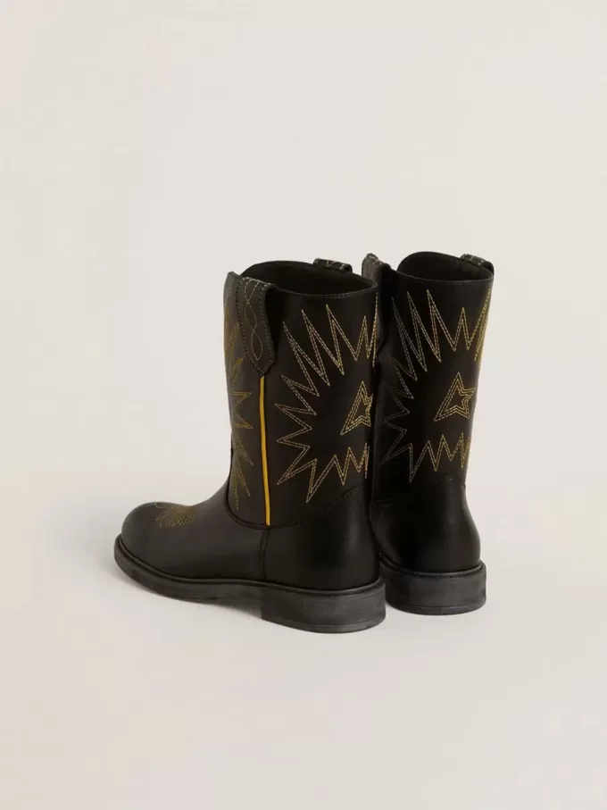 Botas Wish Junior de piel negra con estrellas amarillas bordadas Botas Wish Junior de piel negra con estrellas amarillas bordadas