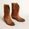 Botas Wish Star bajas en ante color coñac con estrella incrustada Botas Wish Star bajas en ante color coñac con estrella incrustada