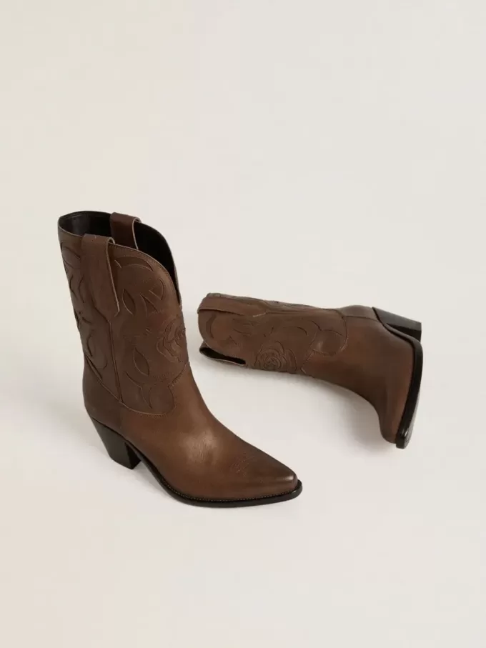 Botas Wish Star en piel gris paloma con detalles de incrustaciones tono sobre tono Botas Wish Star en piel gris paloma con detalles de incrustaciones tono sobre tono