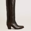 Botas Wish Star en piel marrón oscuro con estrella bordada tono sobre tono Botas Wish Star en piel marrón oscuro con estrella bordada tono sobre tono