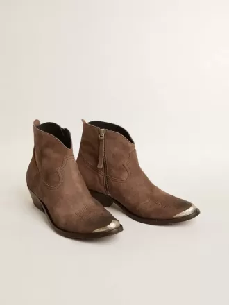 Botines juveniles en ante marrón oscuro