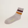 Calcetines gris jaspeado con detalles desgastados y rayas bicolor Calcetines gris jaspeado con detalles desgastados y rayas bicolor